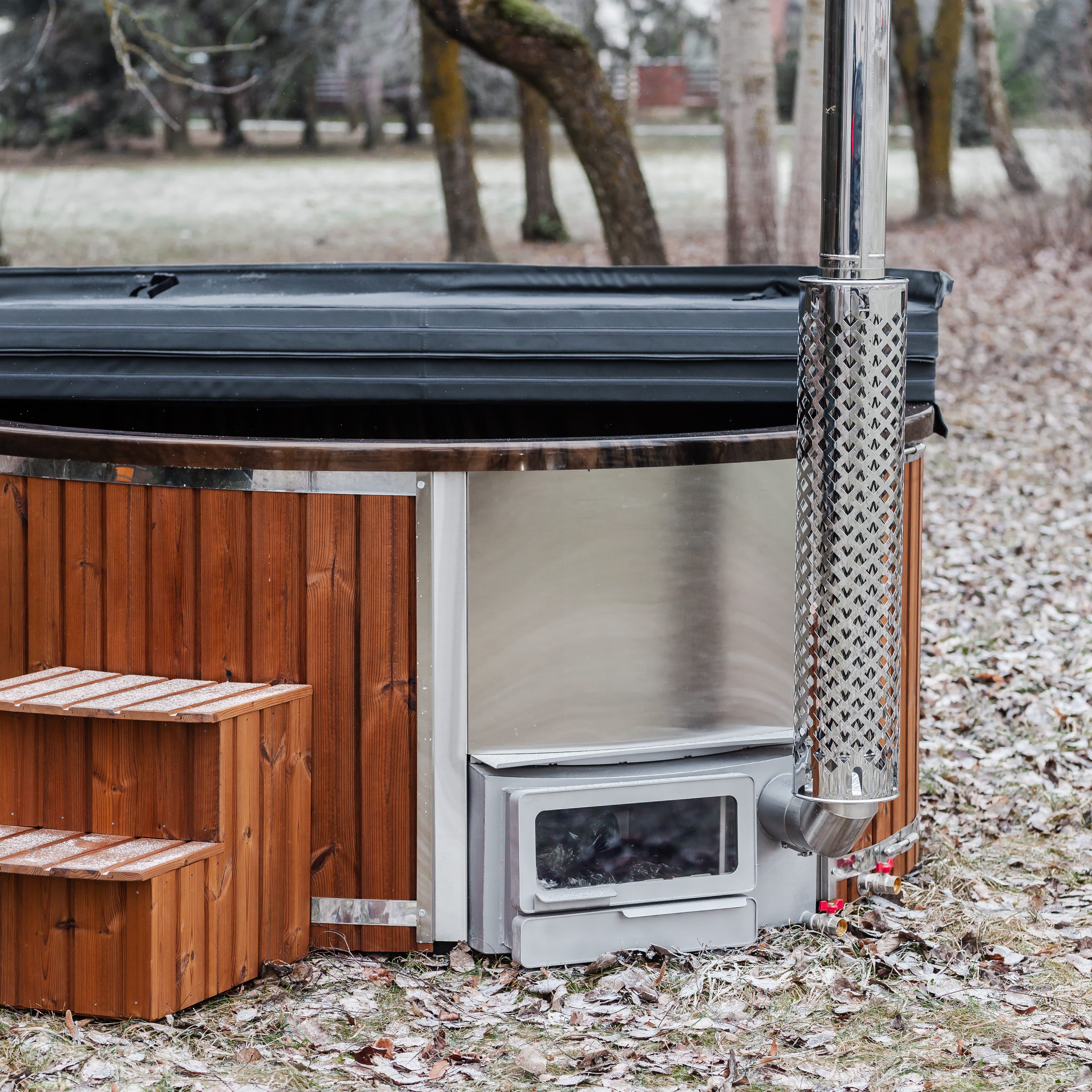 Houtgestookte hottub - interne kachel - rond