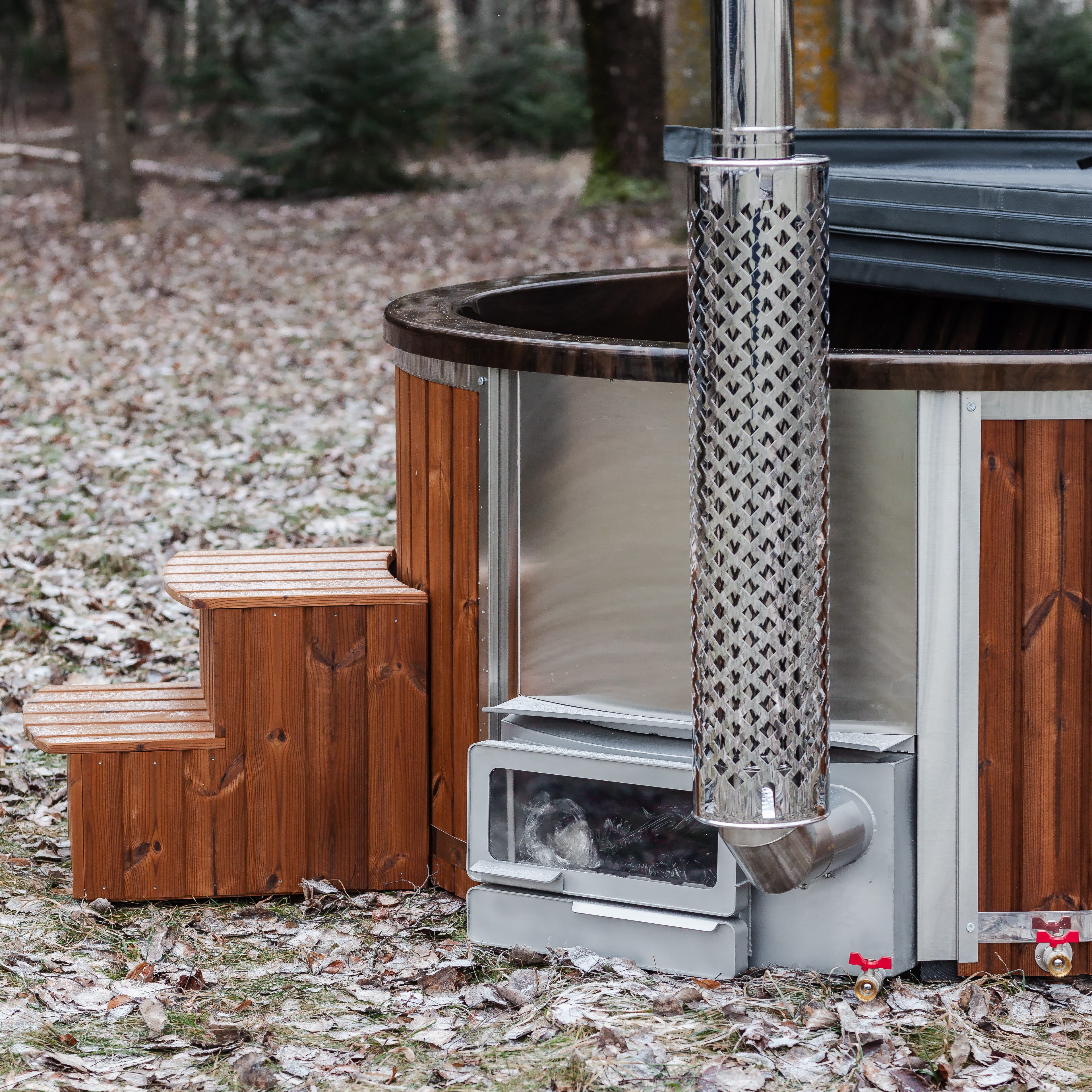 Houtgestookte hottub - interne kachel - rond