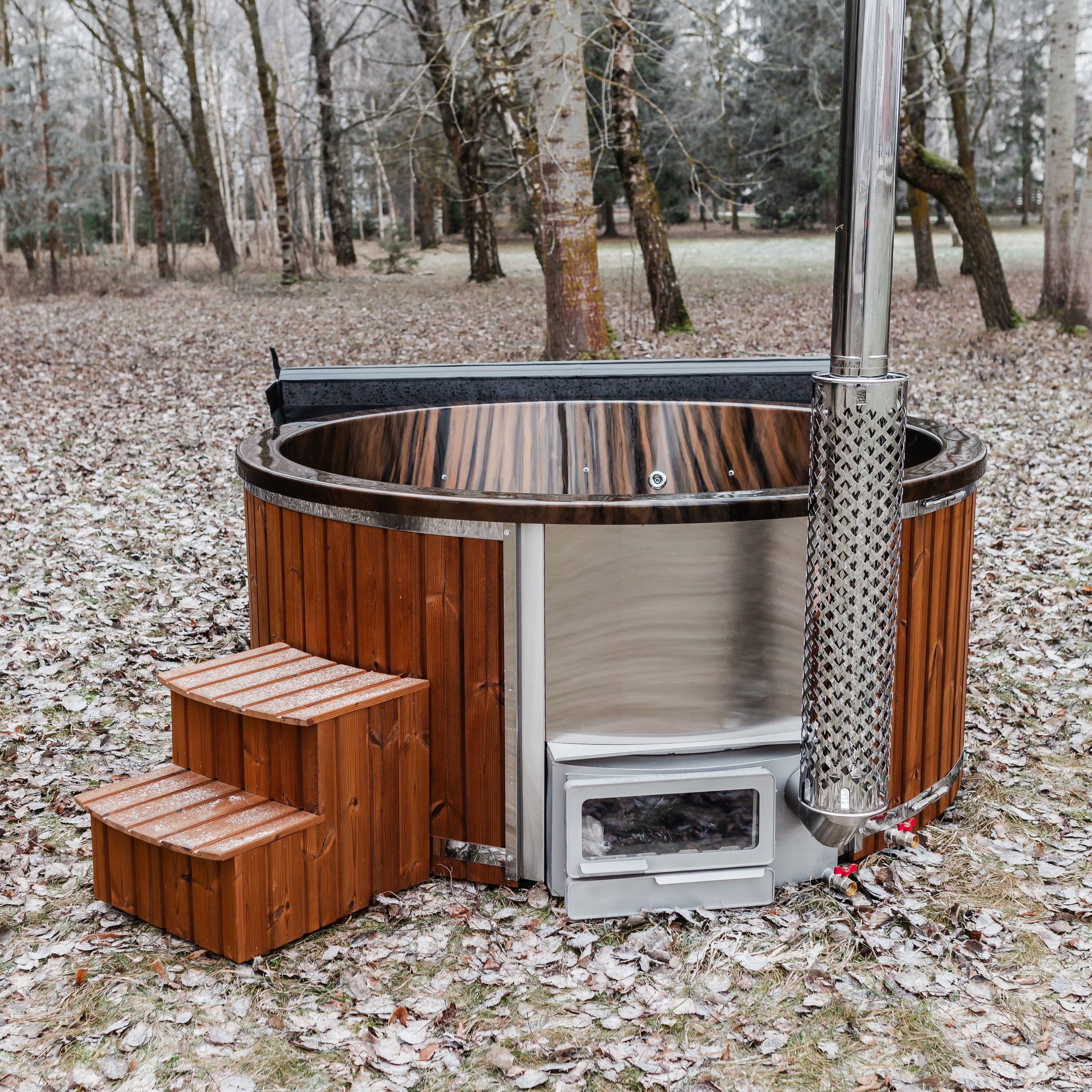 Houtgestookte hottub - interne kachel - rond