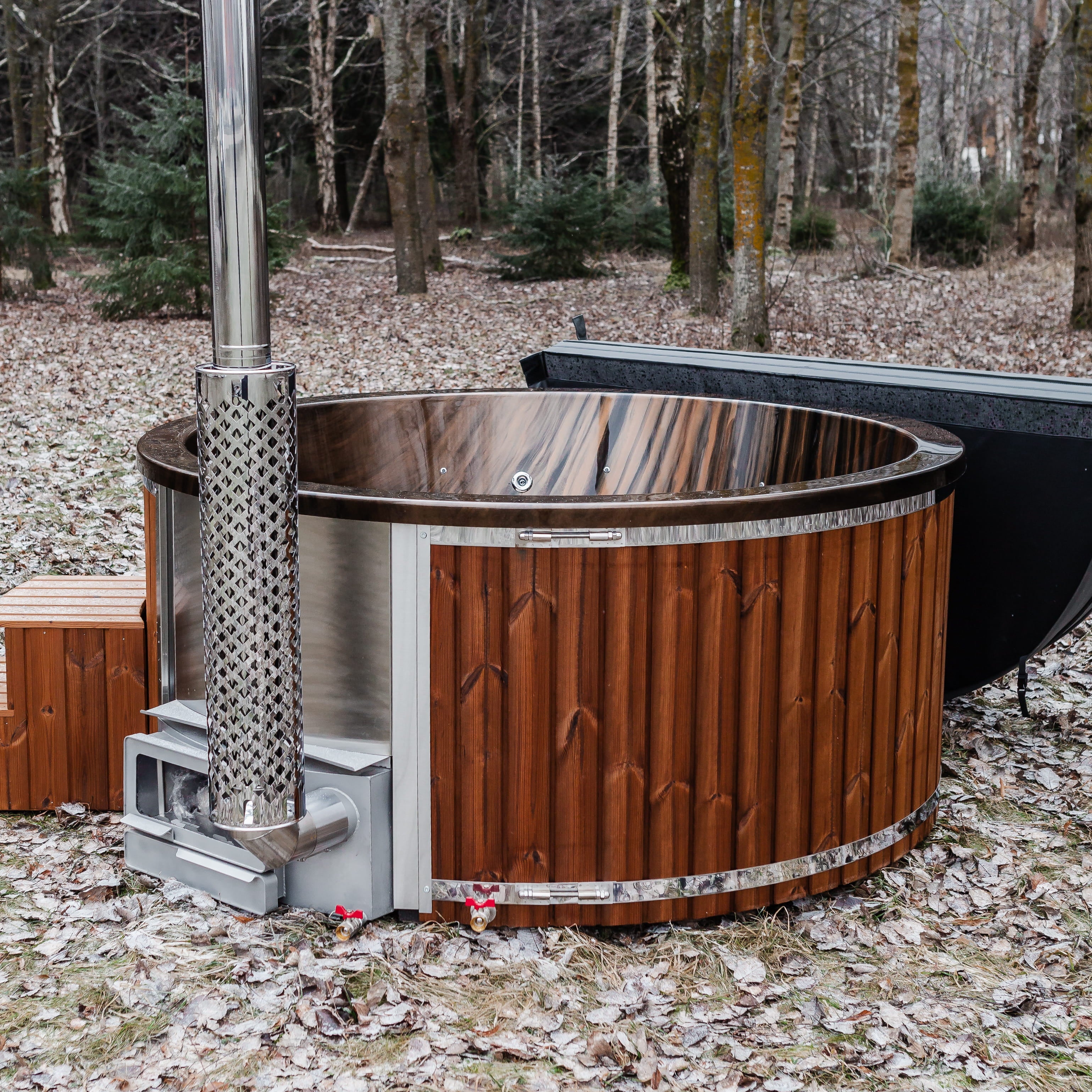 Houtgestookte hottub - interne kachel - rond