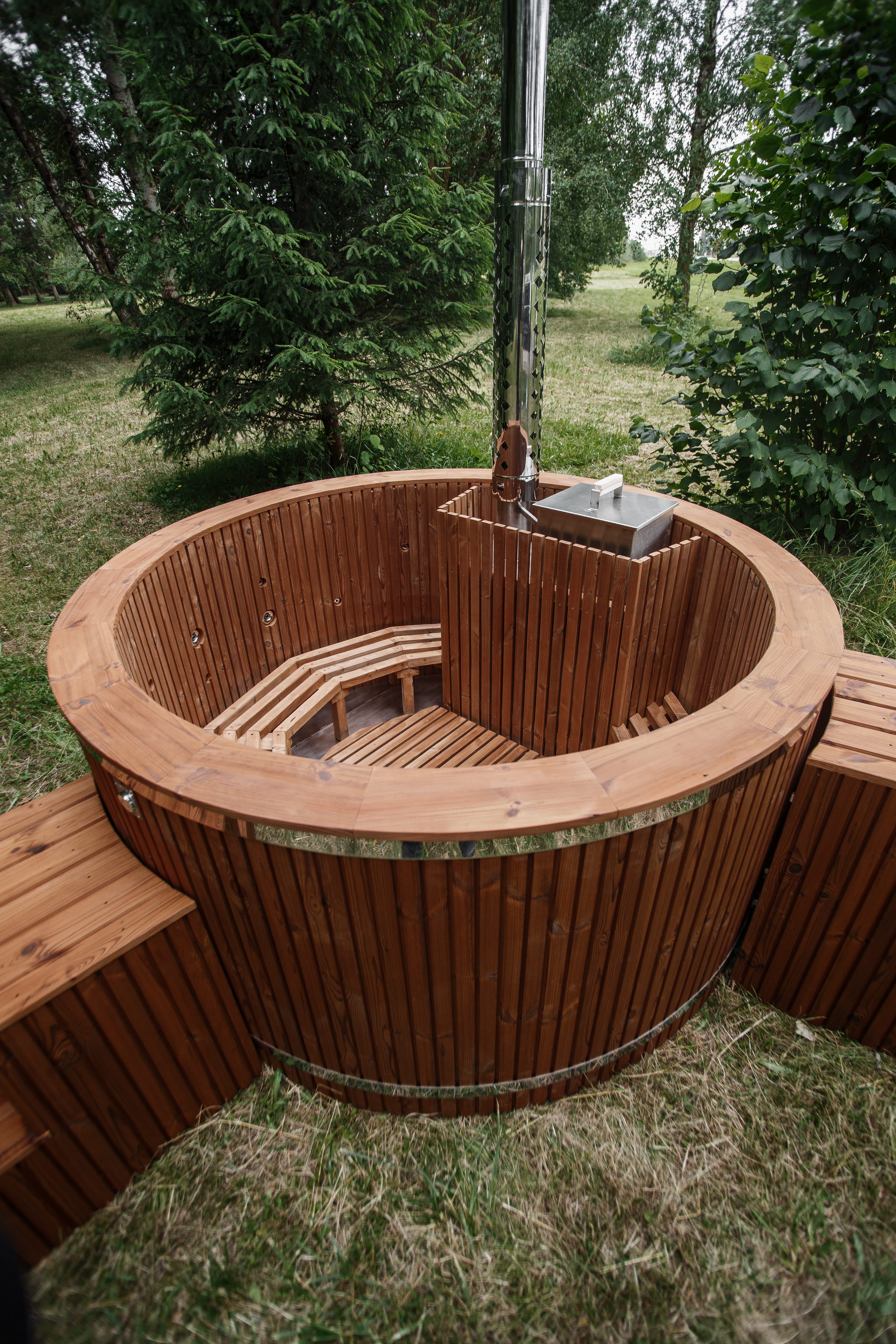 Houtgestookte hottub - RVS - externe kachel