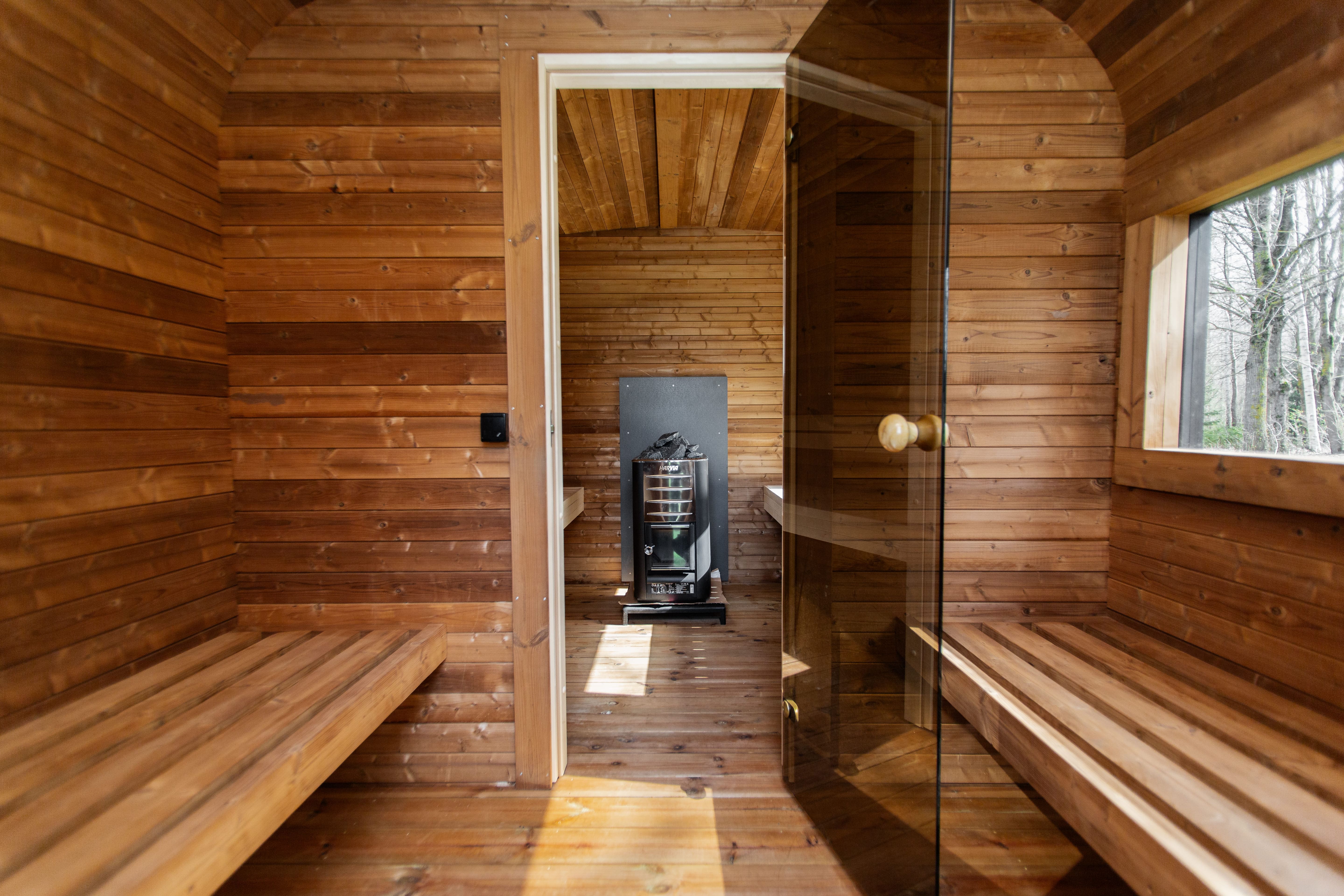 Cube sauna 4m met kleedruimte