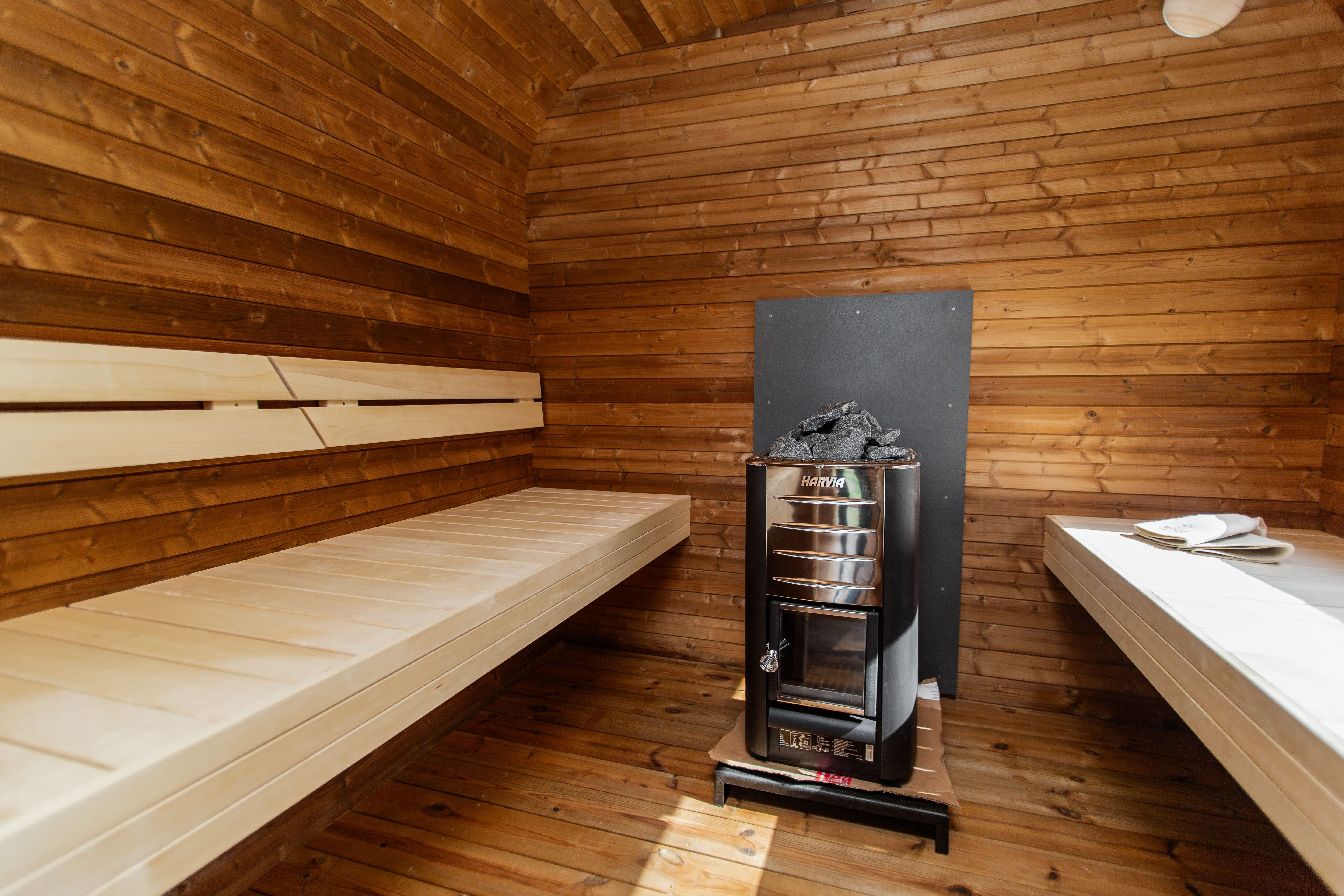 Cube sauna 4m met kleedruimte