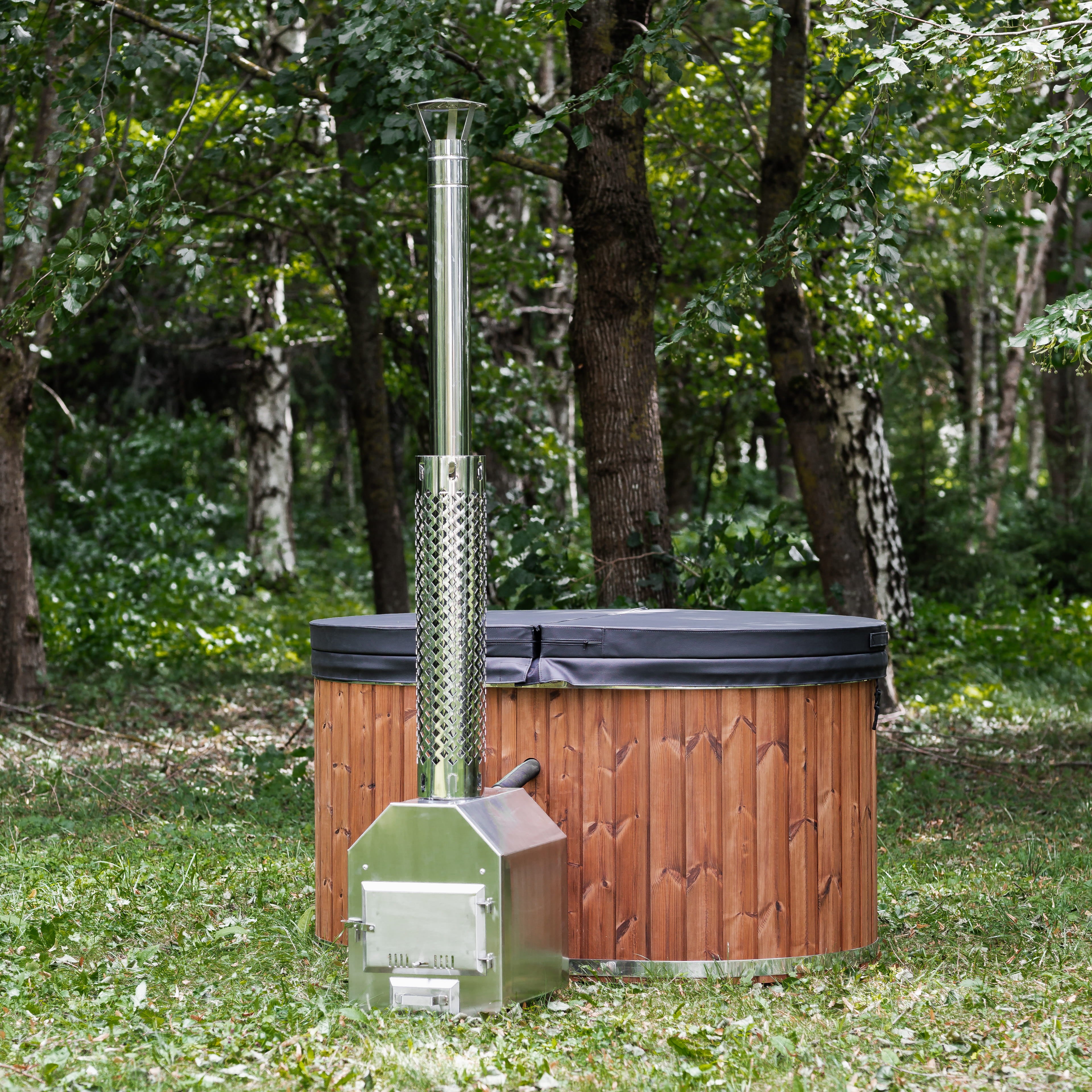 Houtgestookte hottub - externe kachel - ovaal