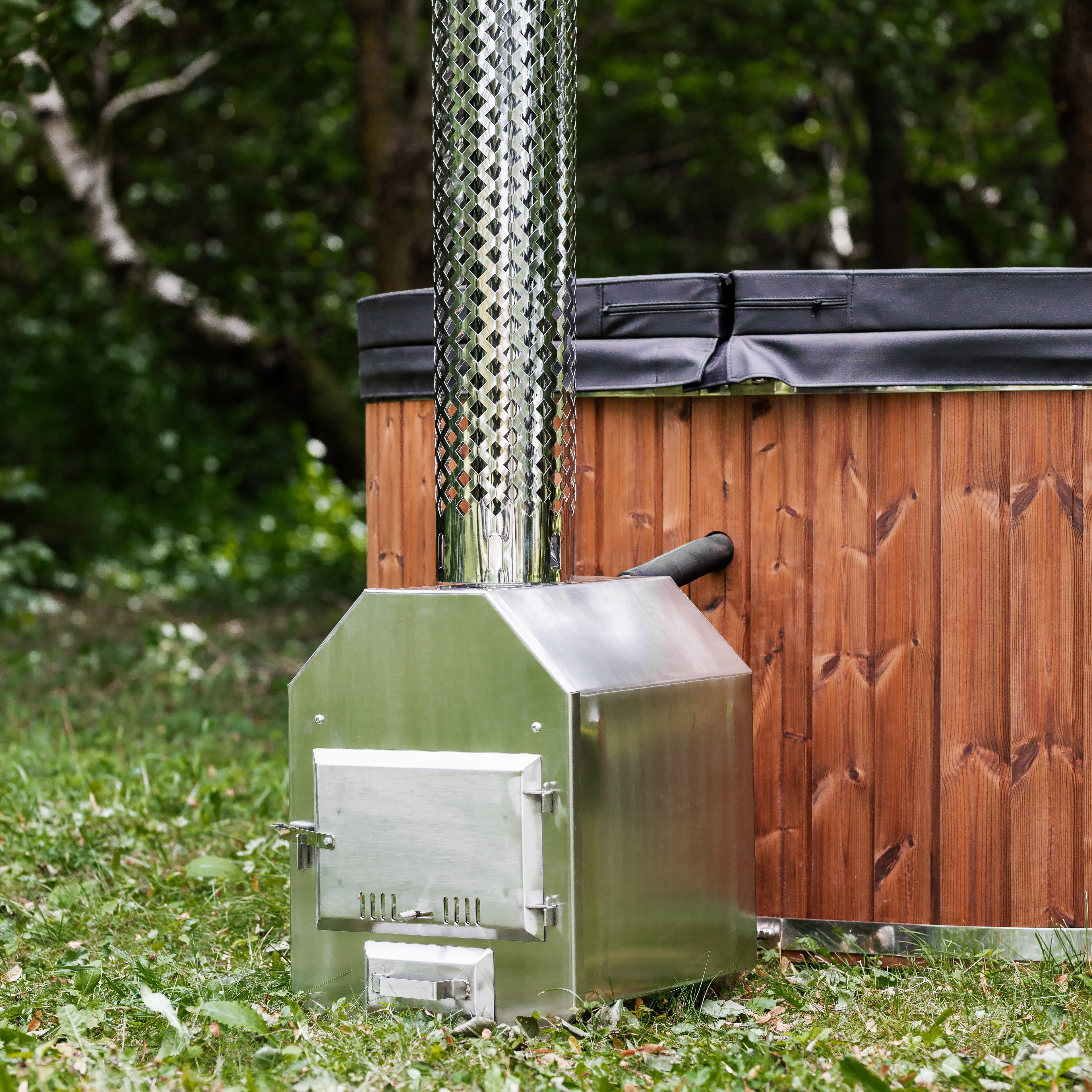 Houtgestookte hottub - externe kachel - ovaal