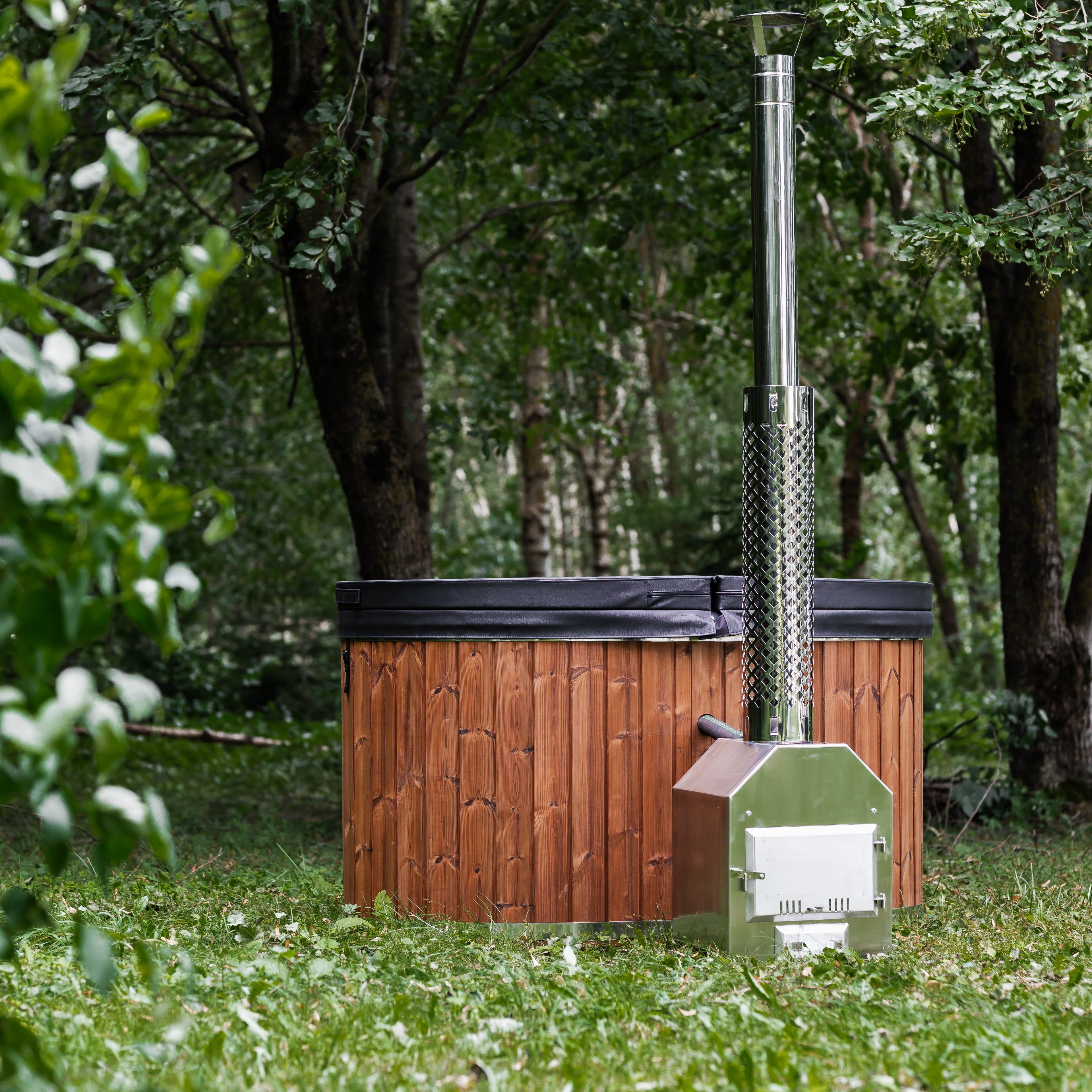 Houtgestookte hottub - externe kachel - ovaal