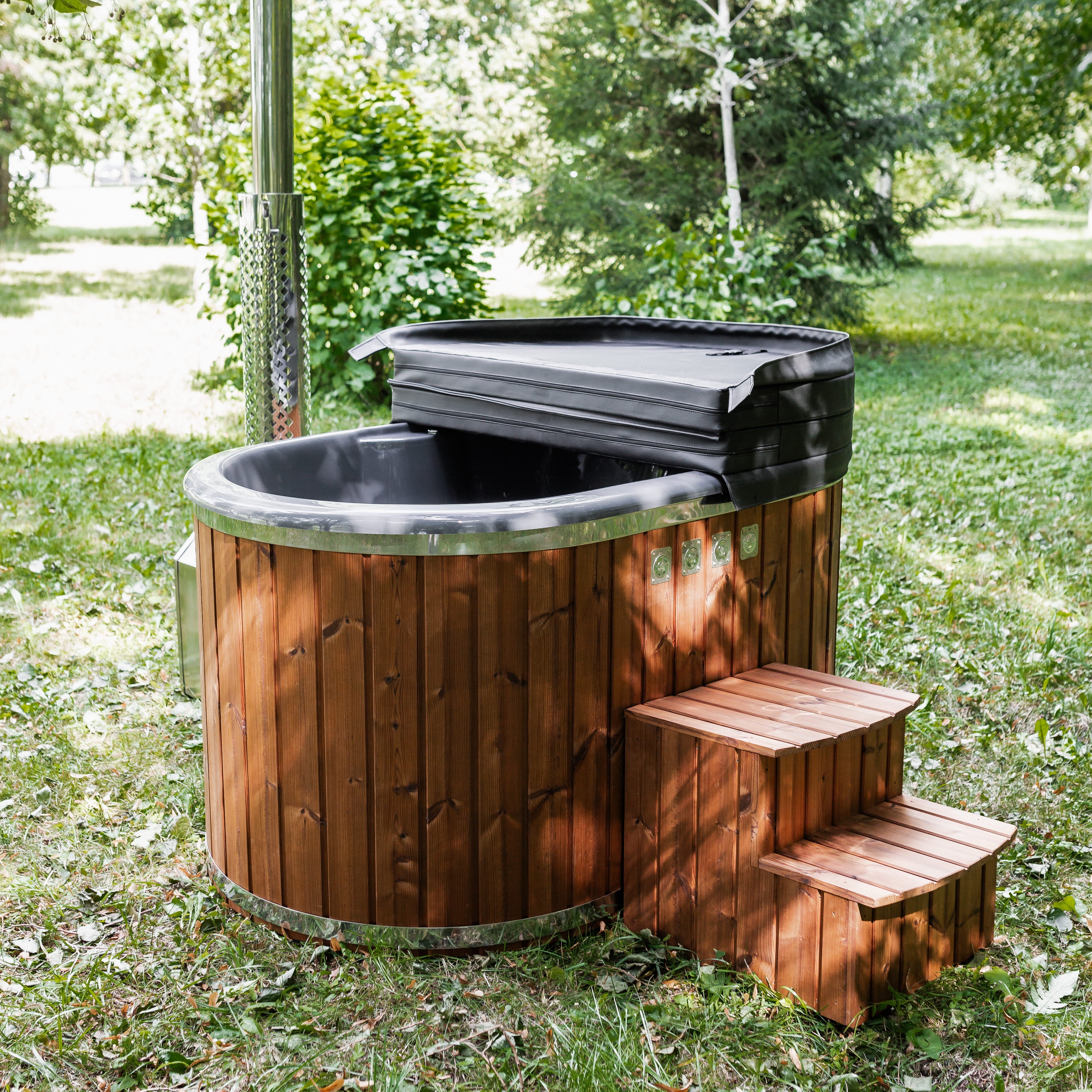 Houtgestookte hottub - externe kachel - ovaal