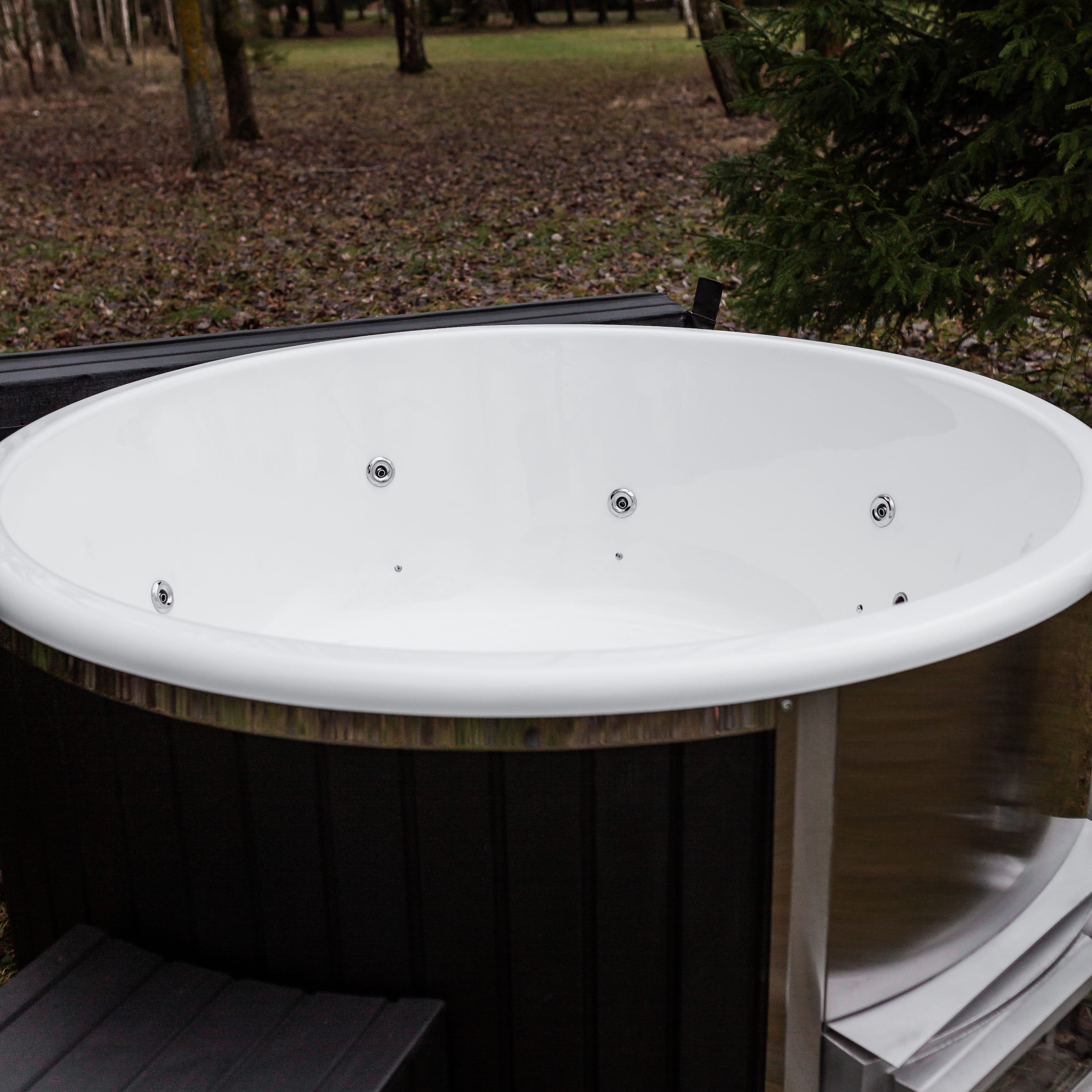 Houtgestookte hottub - interne kachel - rond