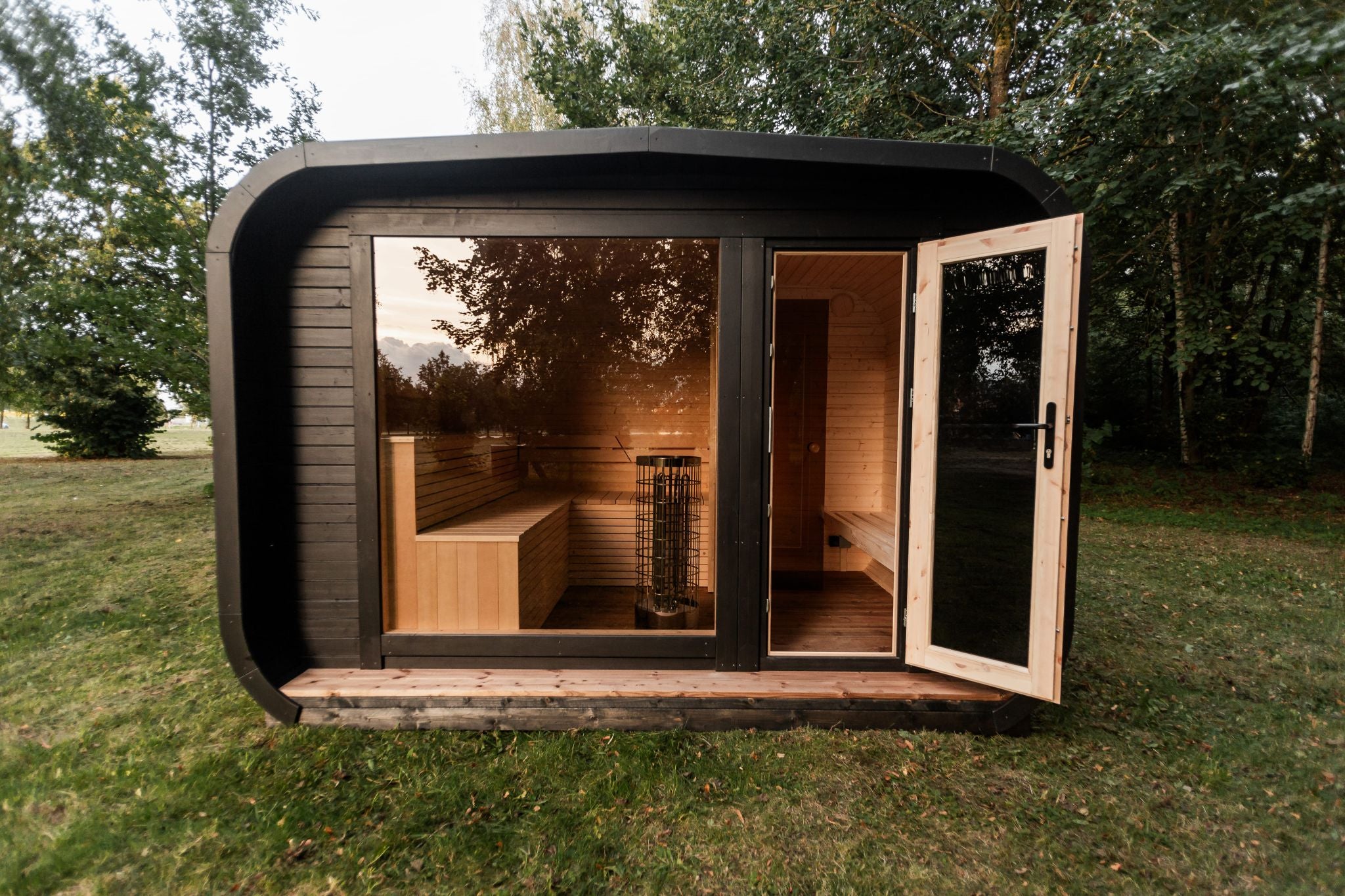 Arc Sauna met kleedruimte 245x340