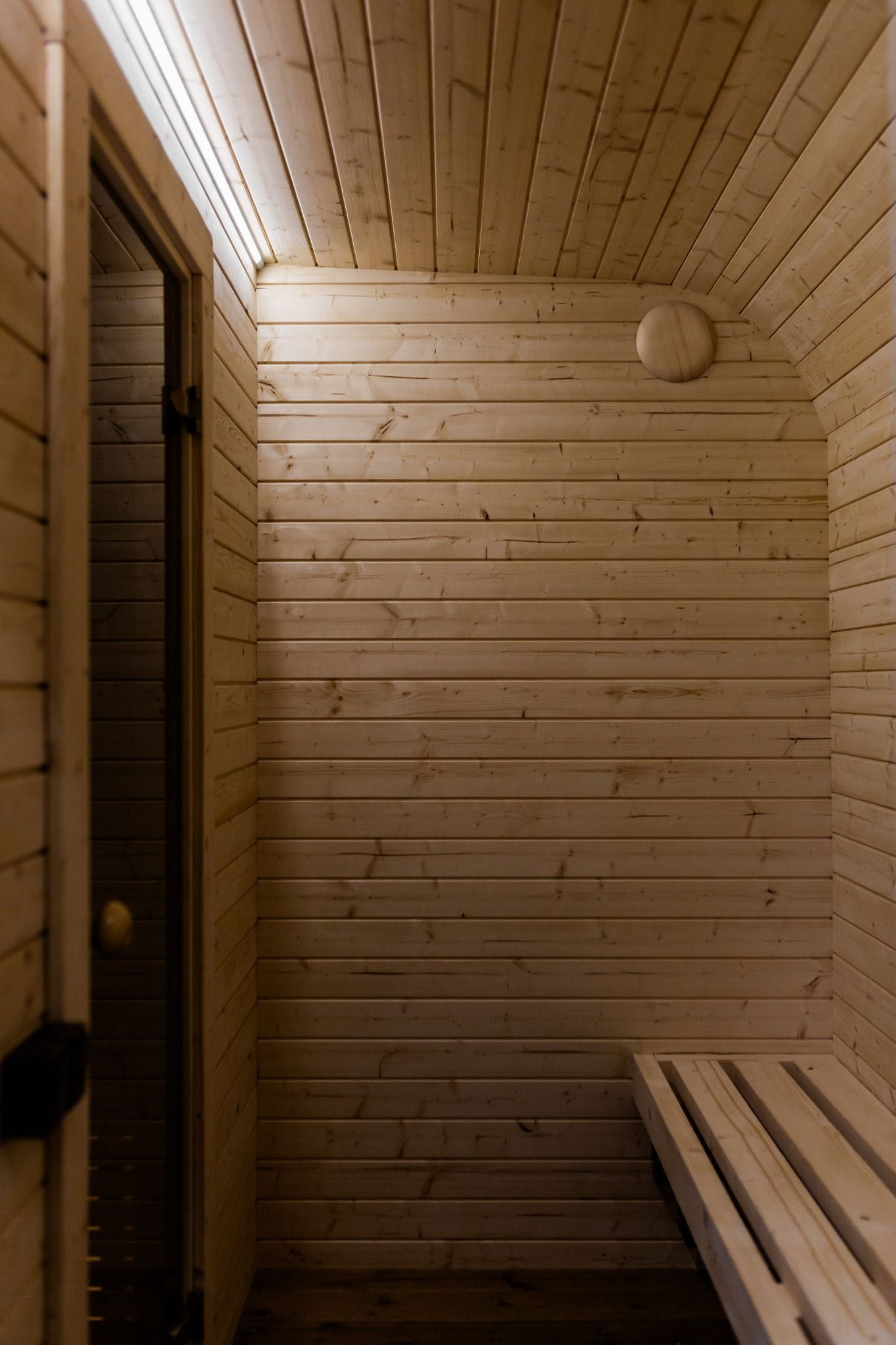 Arc Sauna met kleedruimte 245x340