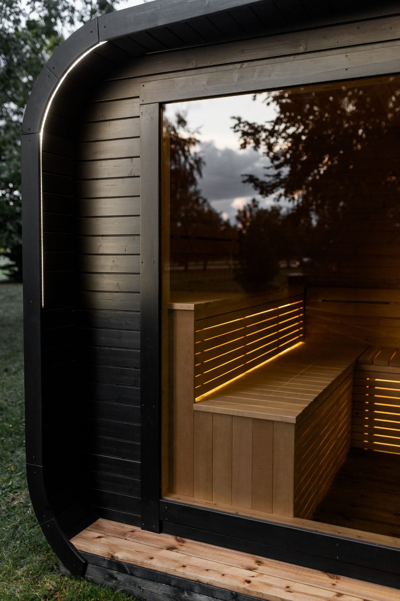 Arc Sauna met kleedruimte 245x340