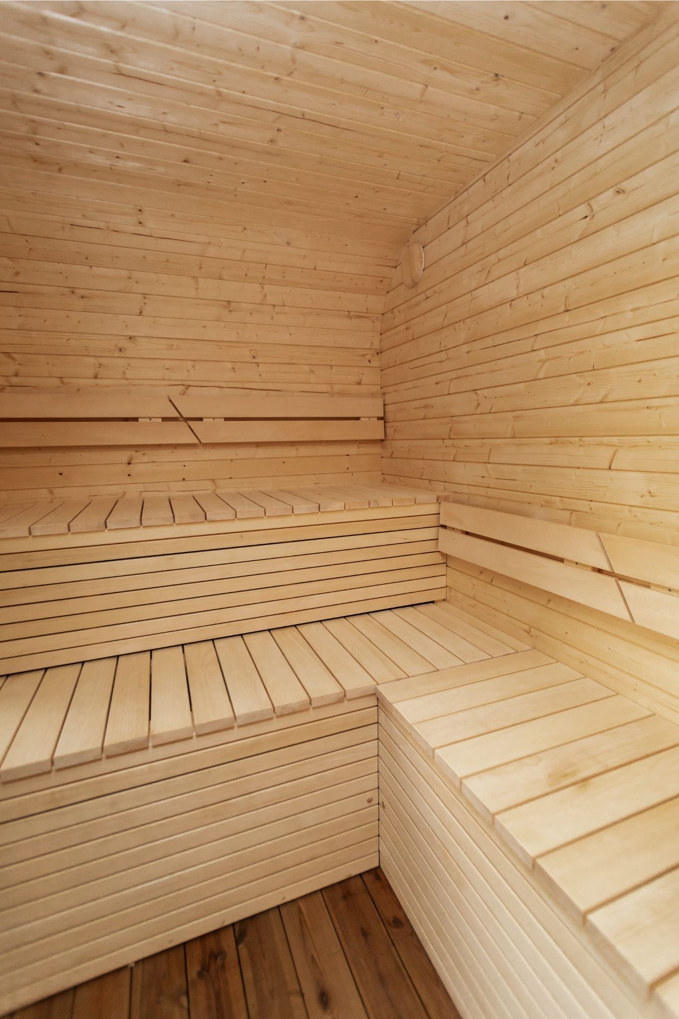 Arc Sauna met kleedruimte 245x340