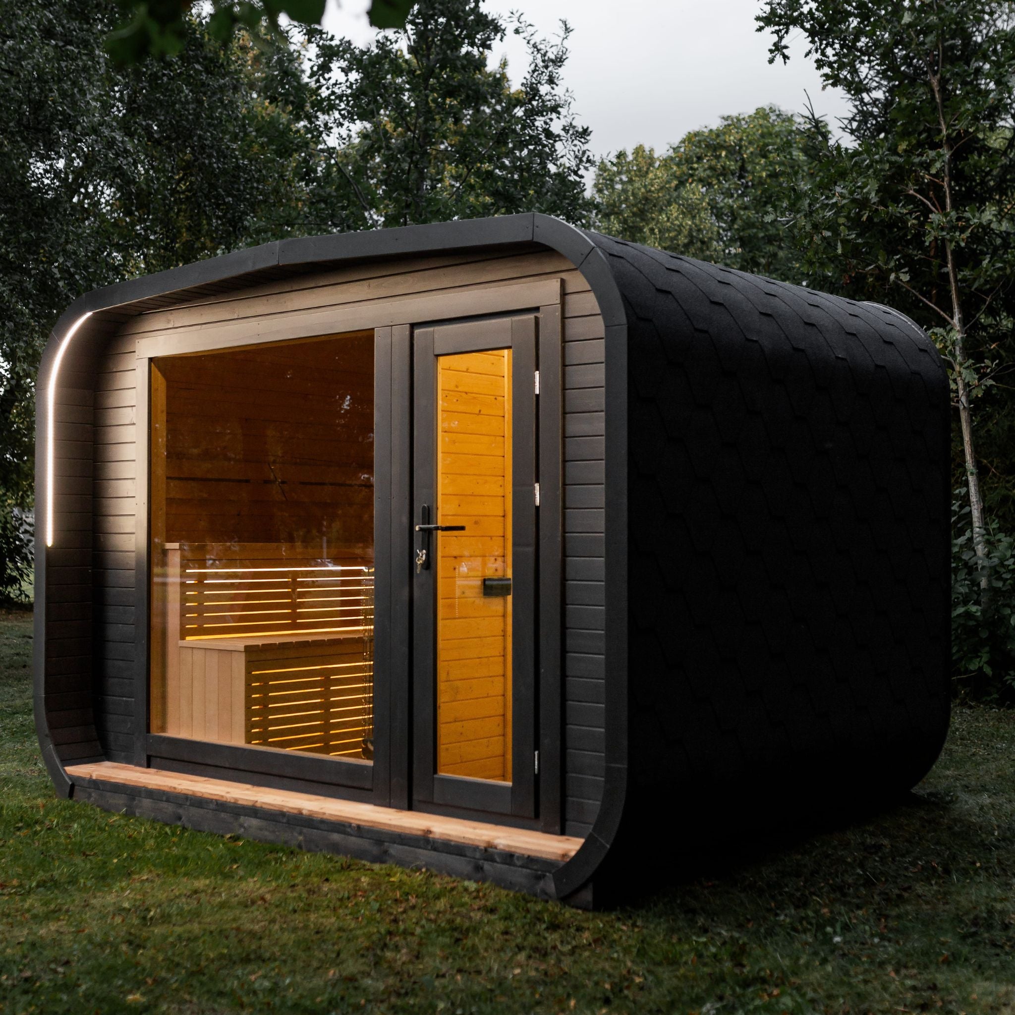 Arc Sauna met kleedruimte 245x340
